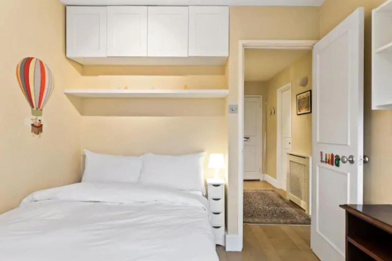 Bright 2 Bedroom Near The Natural History Museum Лондон Екстериор снимка